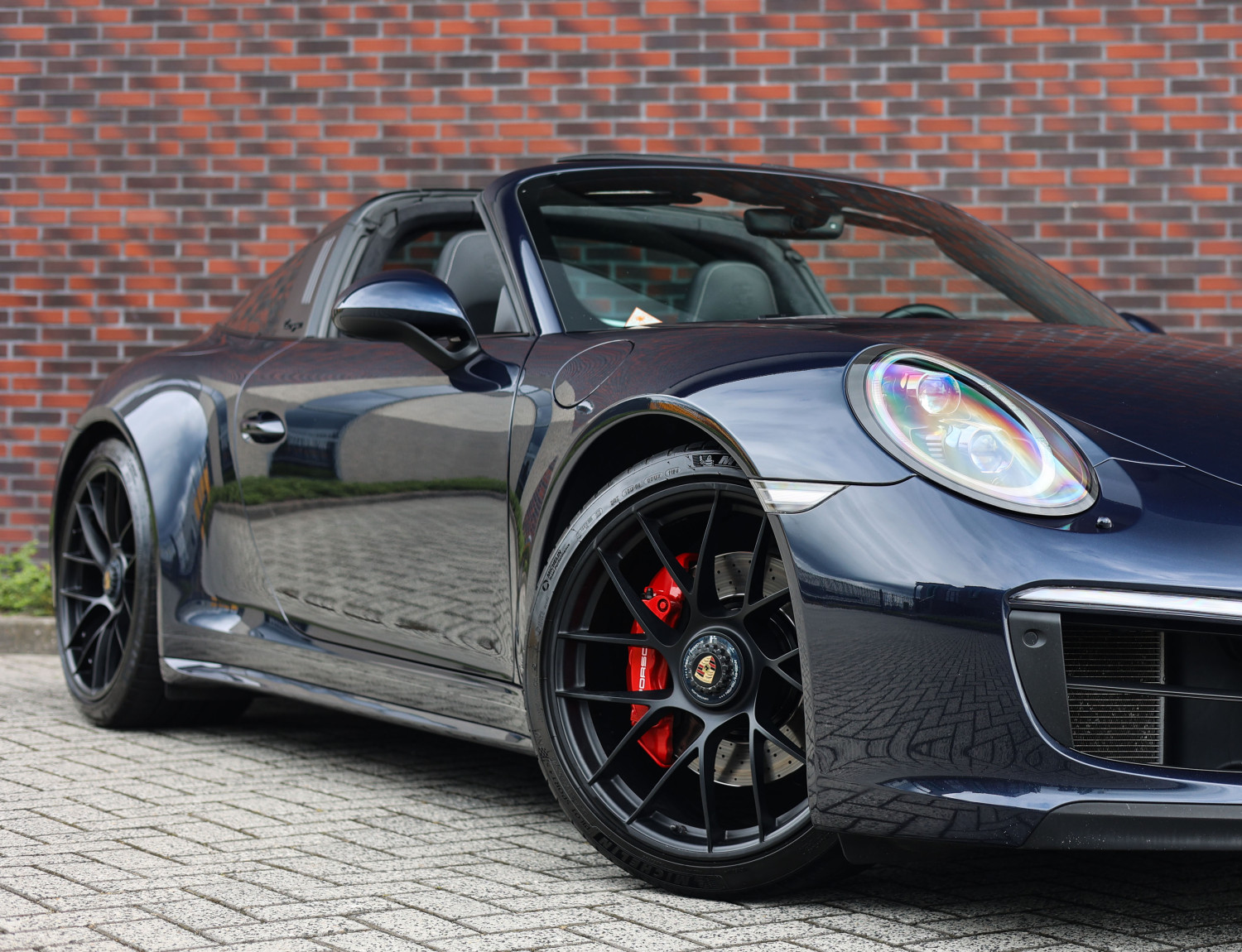 Porsche 911 3.0 Targa 4 GTS