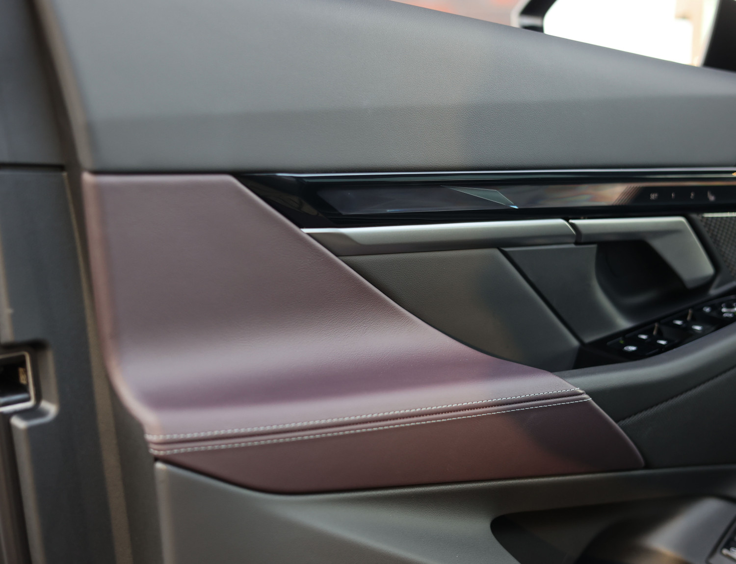 BMW 5 Serie Touring 550e xDrive