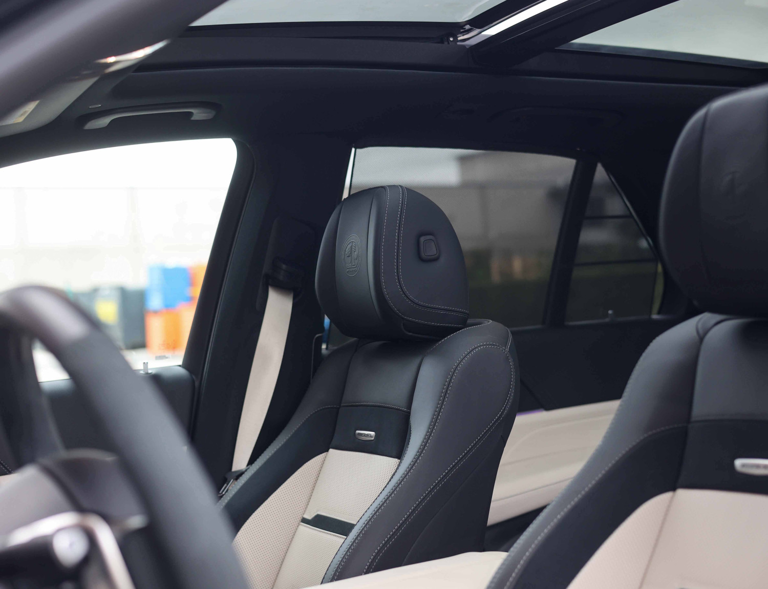 Mercedes-Benz GLE AMG 53 Hybrid 4MATIC+ Mercedes-Benz GLE AMG 53 Hybrid 4MATIC+