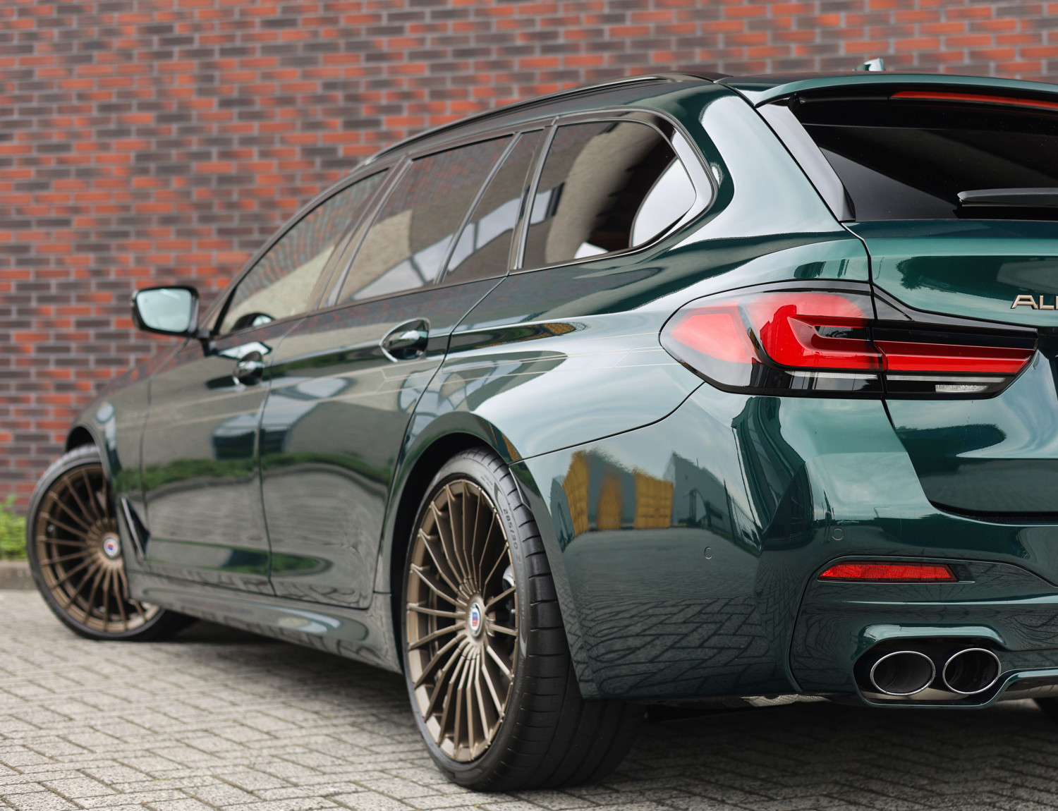 Alpina B5 GT