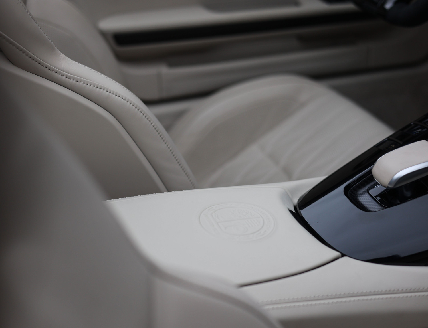 Mercedes-Benz AMG GT R Roadster