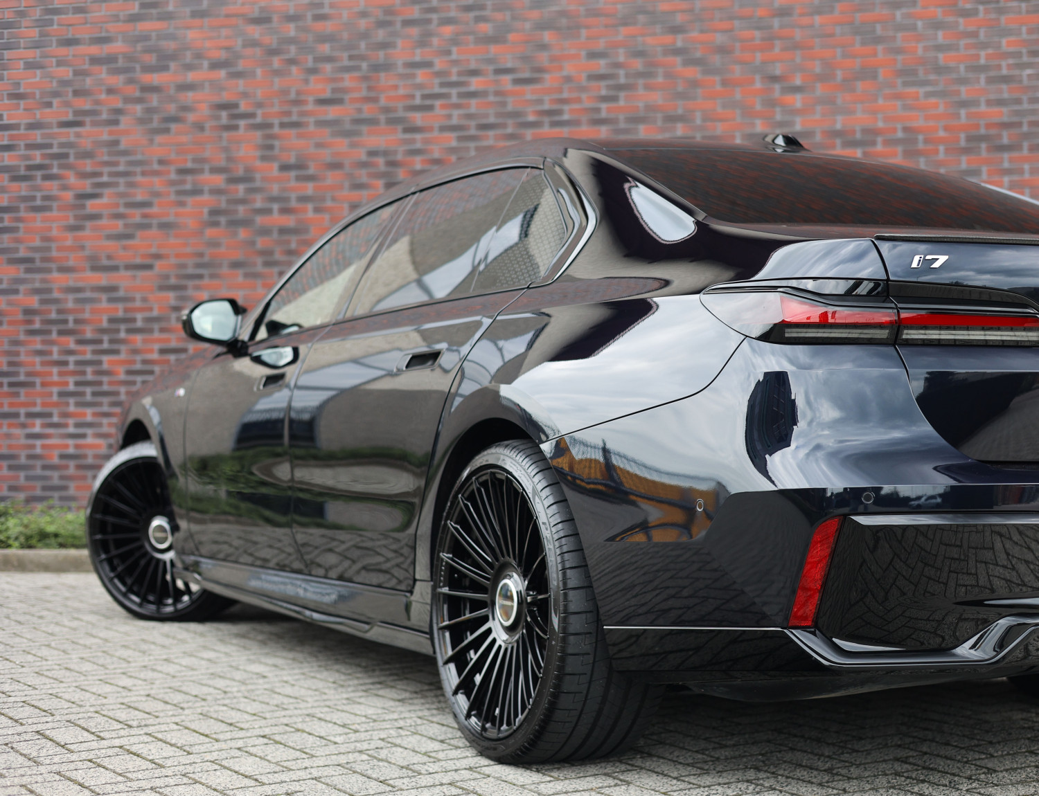 BMW i7 60 xDrive 106 kWh