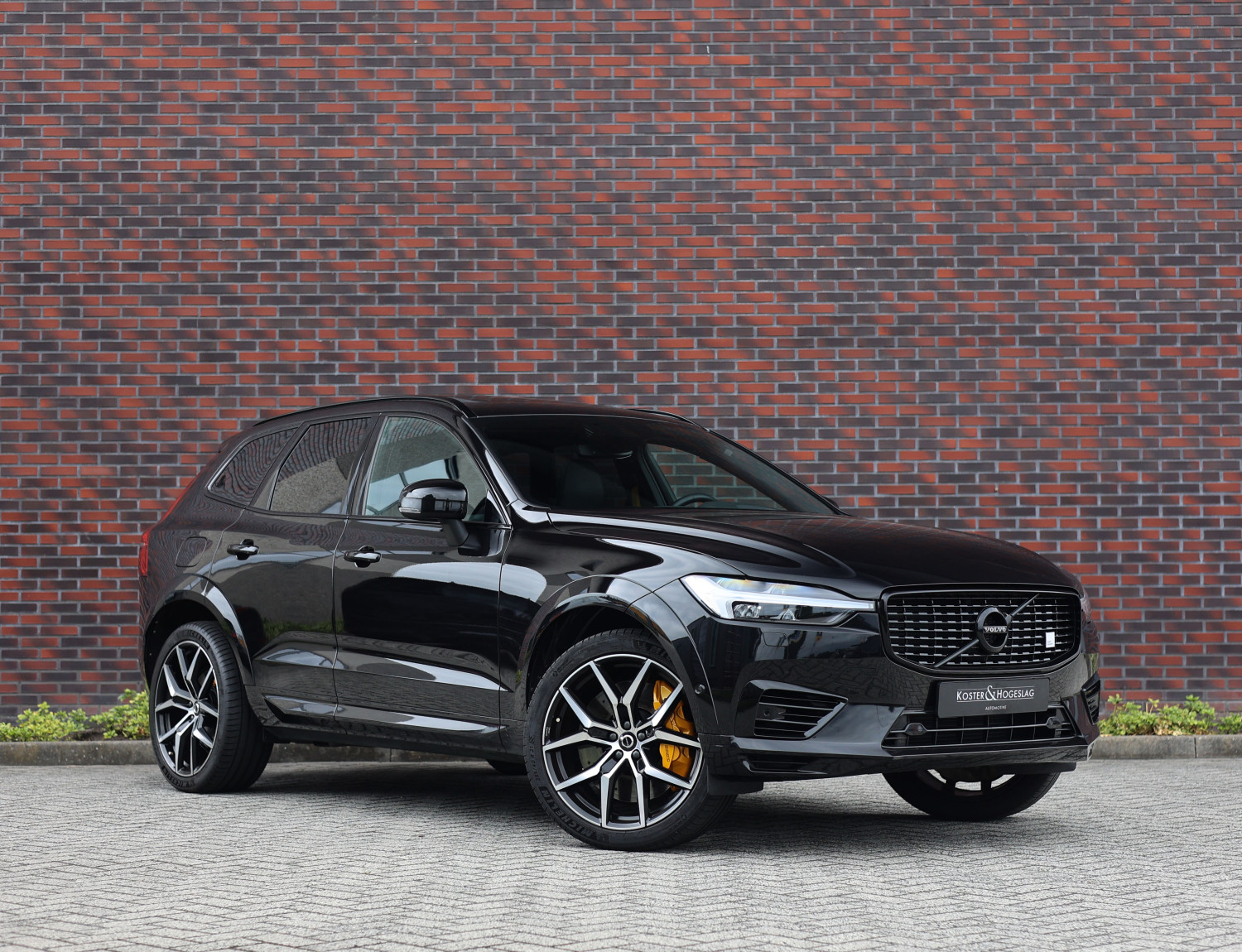 Volvo XC60 T8 AWD Polestar Engineered