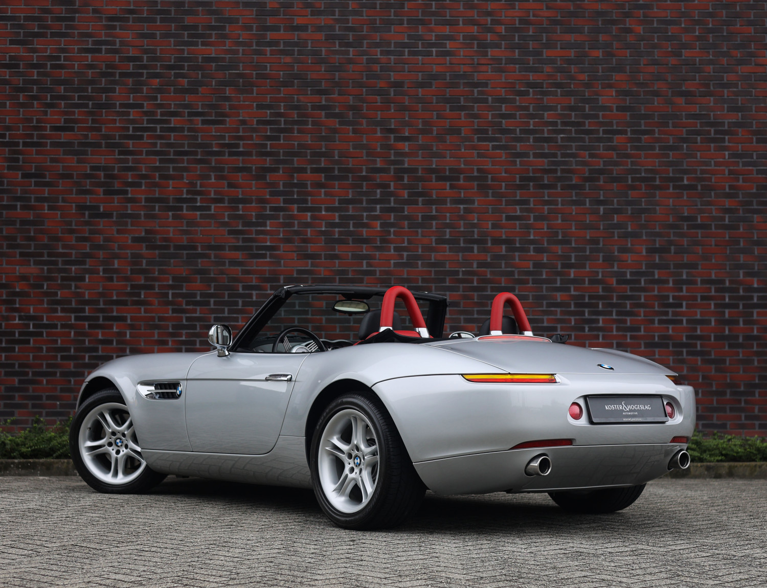BMW Z8 5.0