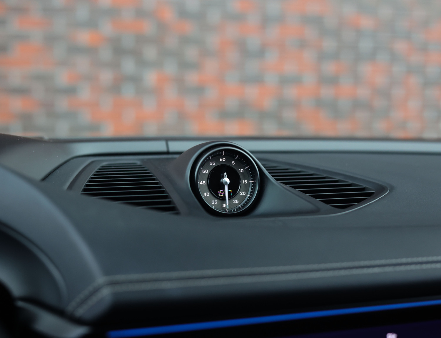 Porsche Macan Turbo 100 kWh