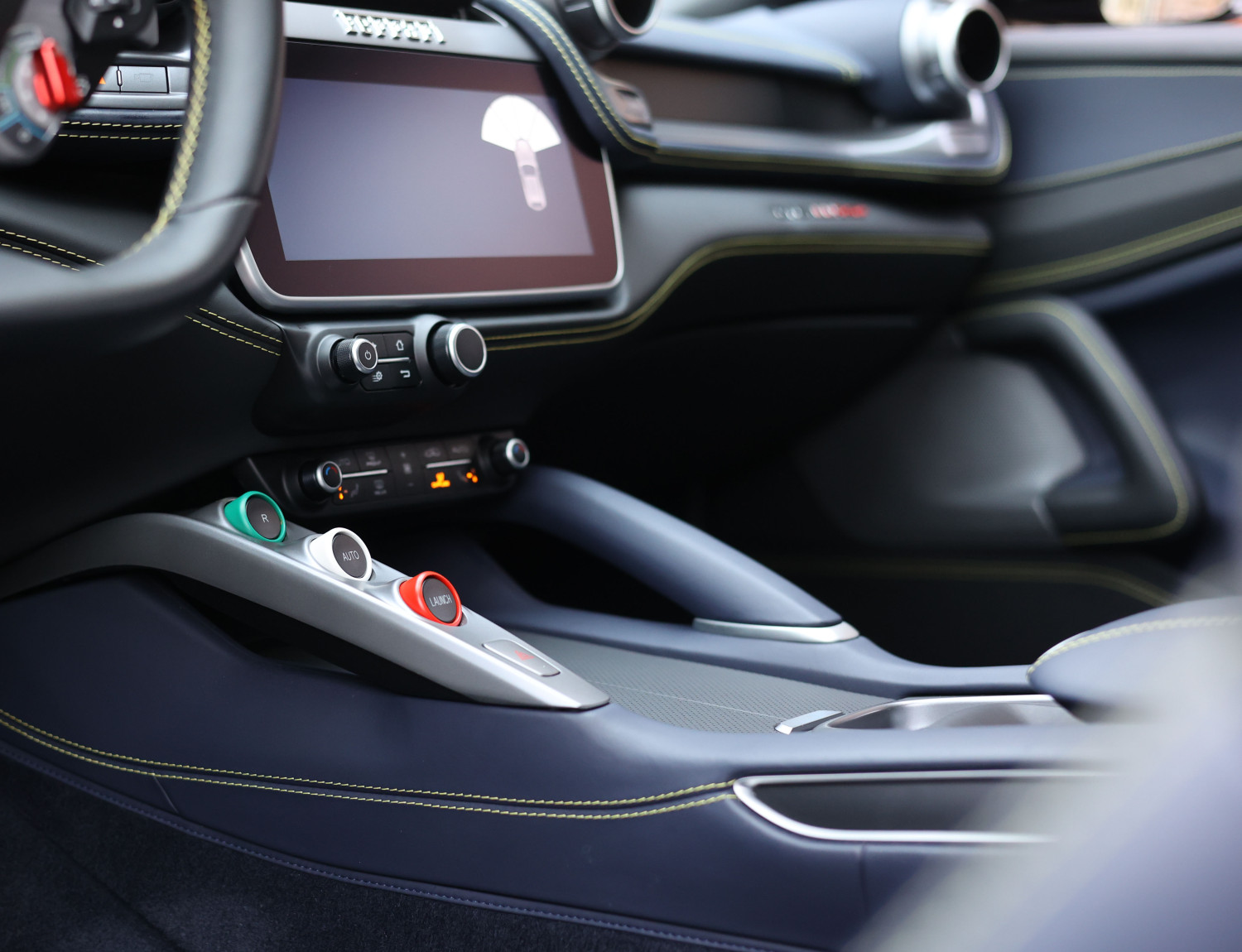 Ferrari GTC4Lusso 6.3 V12