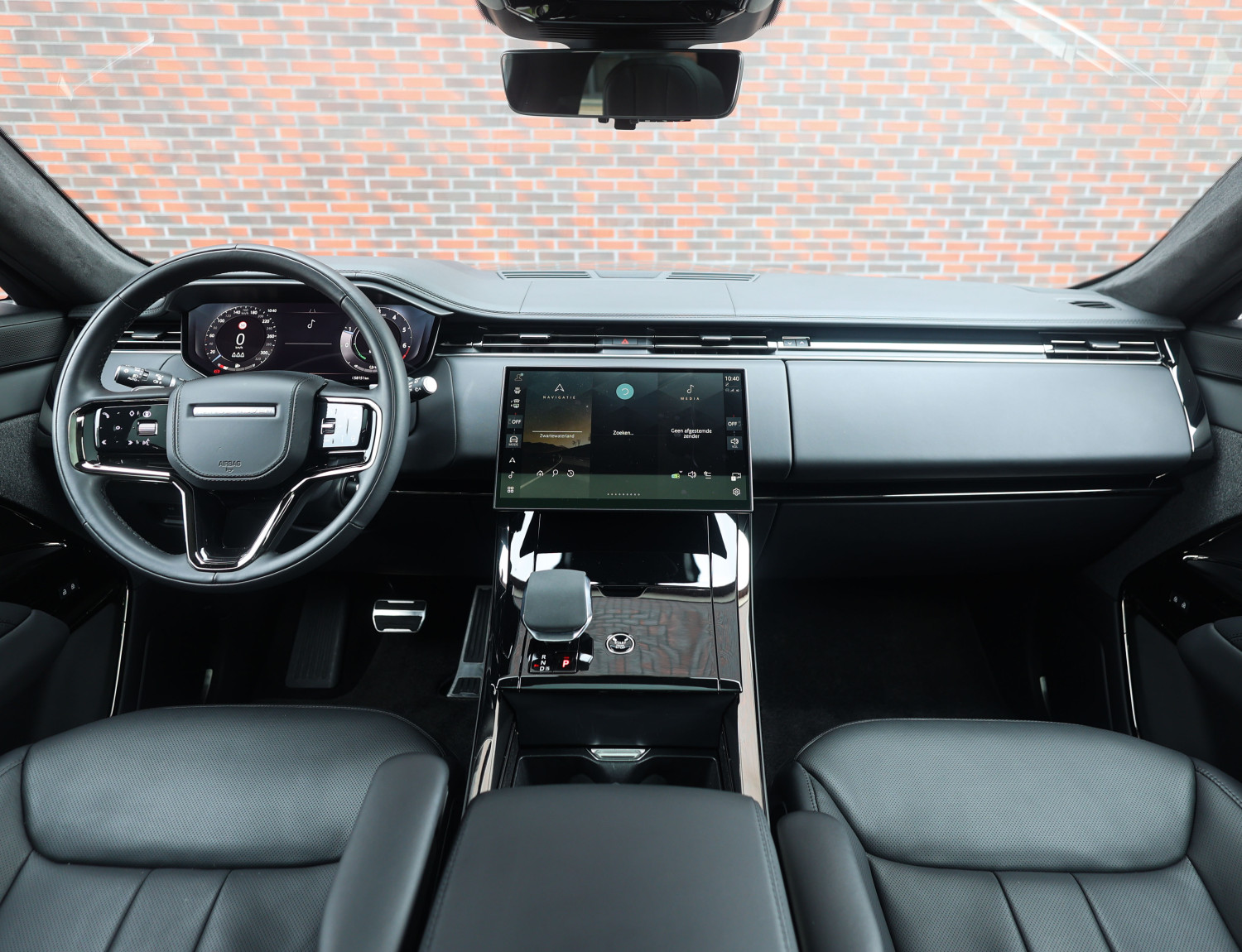 Land Rover Range Rover Sport P550e Autobiography