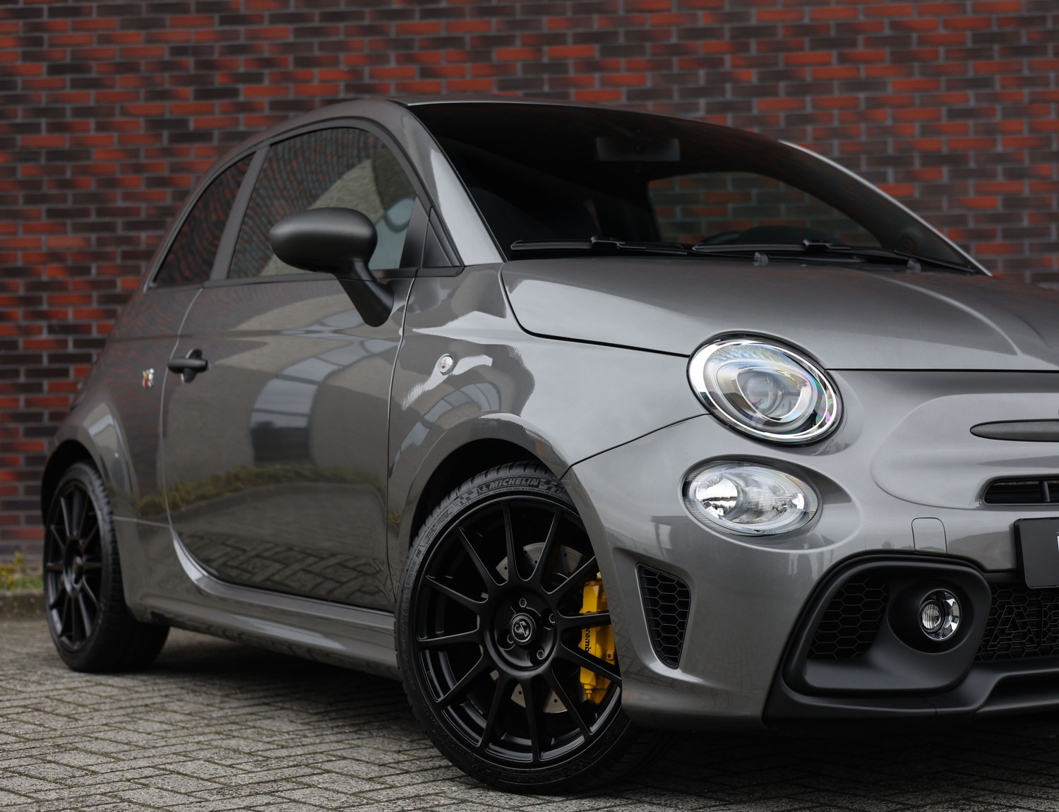 Abarth 695 Competizione