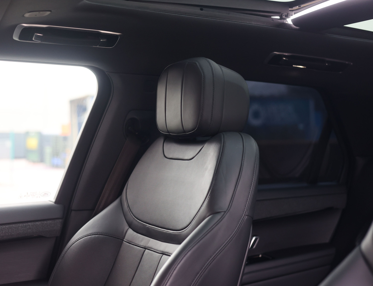 Land Rover Range Rover Sport P440e Dynamic SE