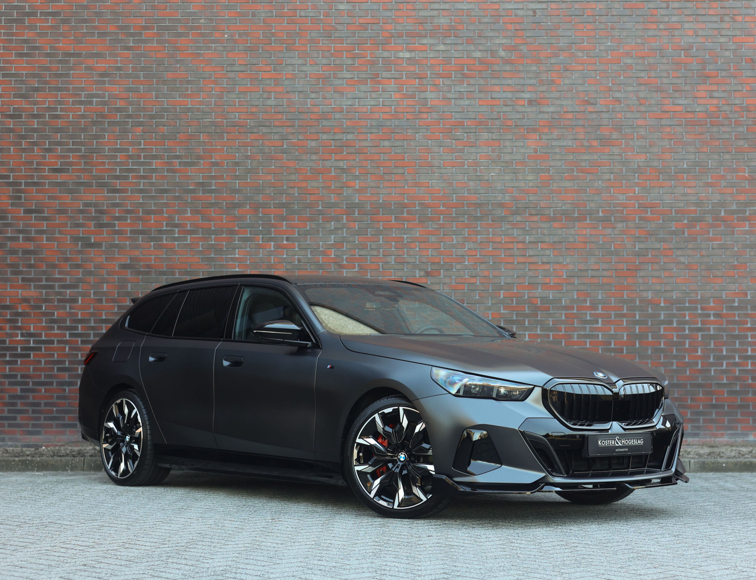 BMW 5 Serie Touring 550e xDrive