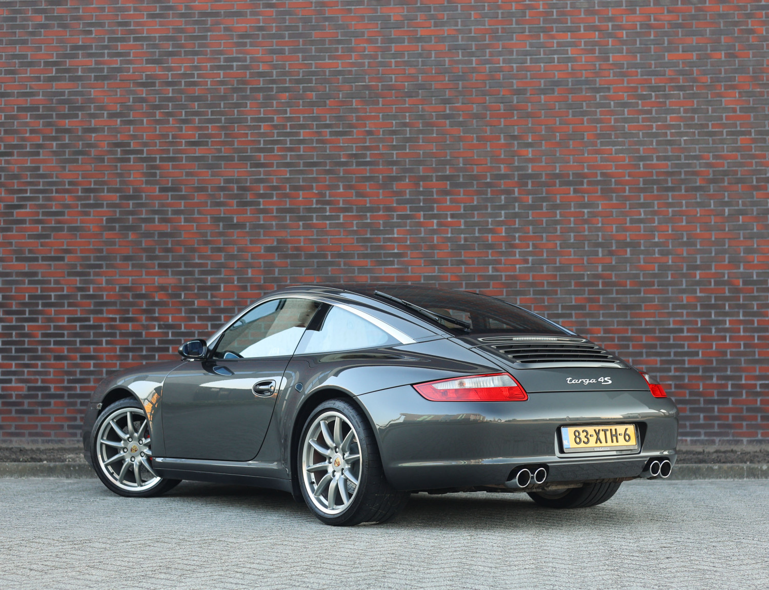 Porsche 911 3.8 Carrera 4S
