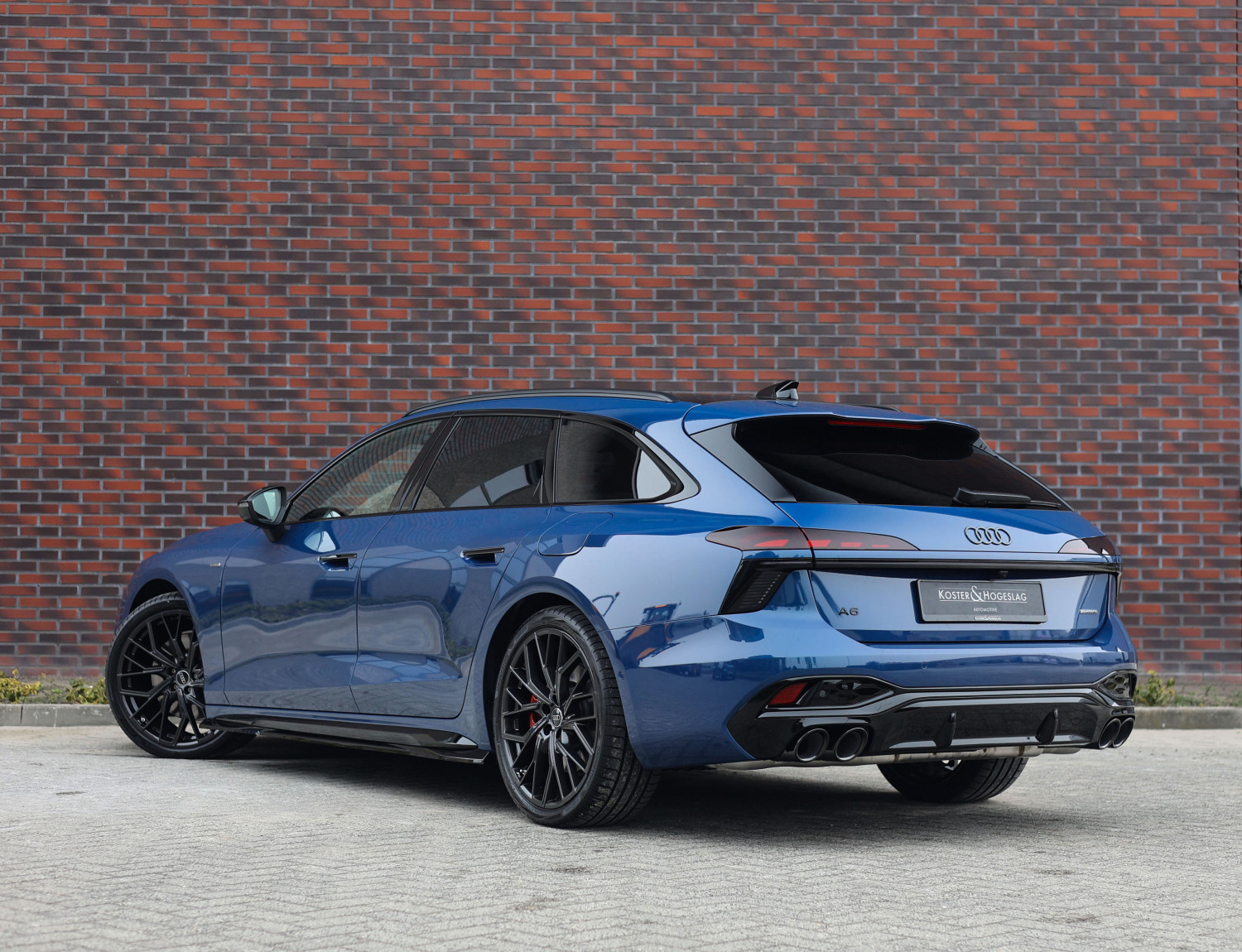 Audi A6 Avant Competition e-hybrid Quattro