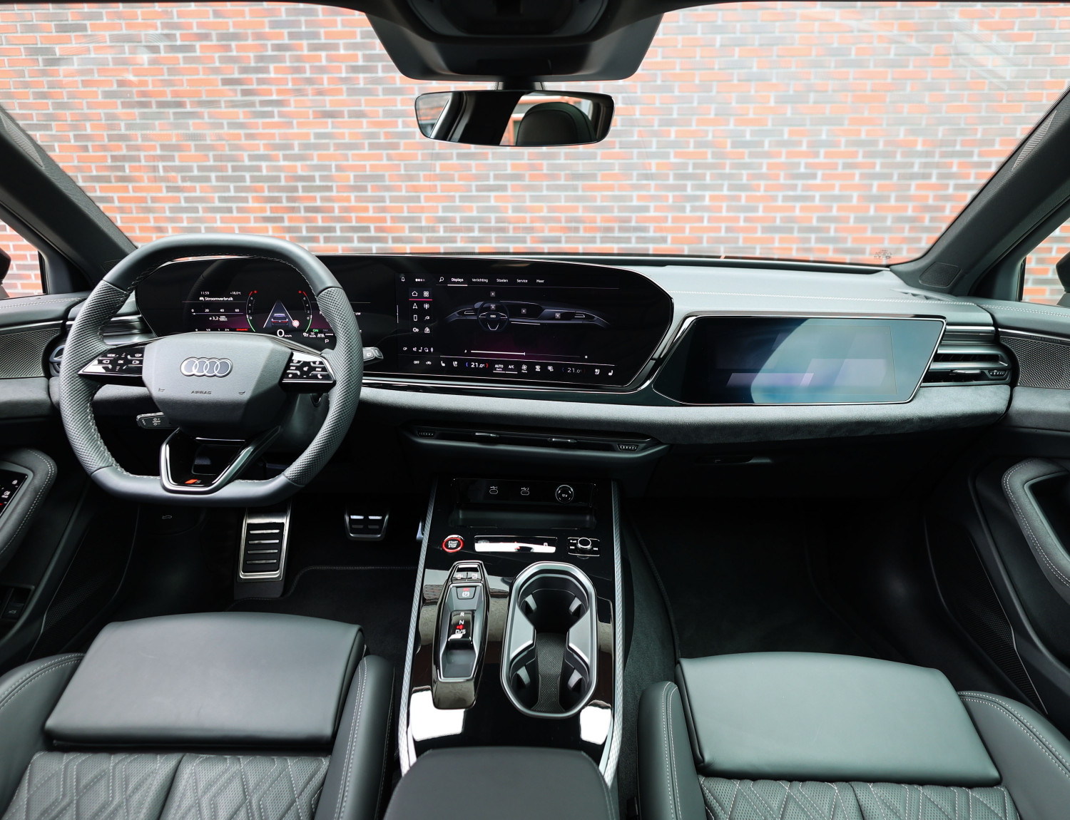 Audi A6 Avant E-hybrid Quattro Competition
