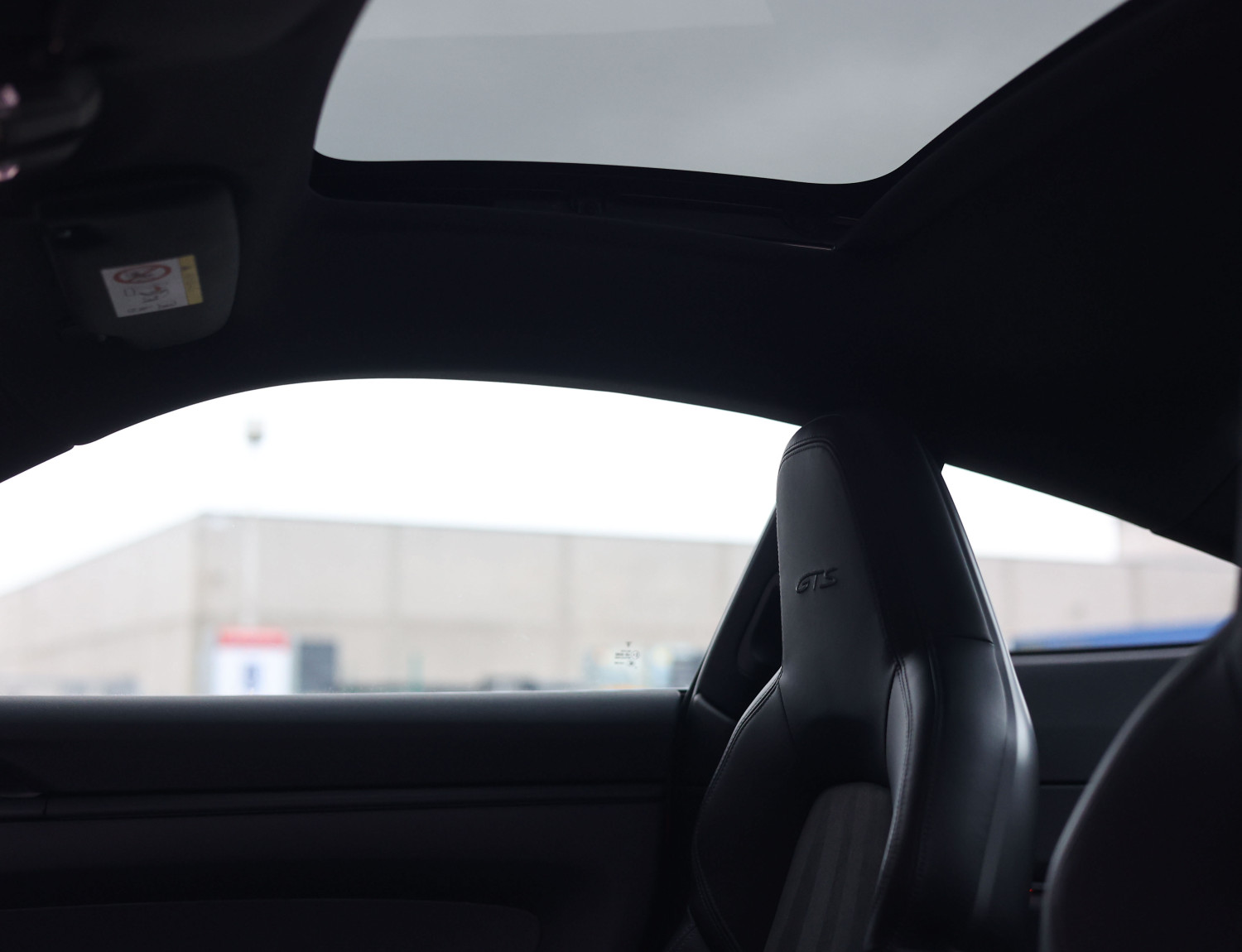 Porsche 911 3.0 Carrera 4 GTS