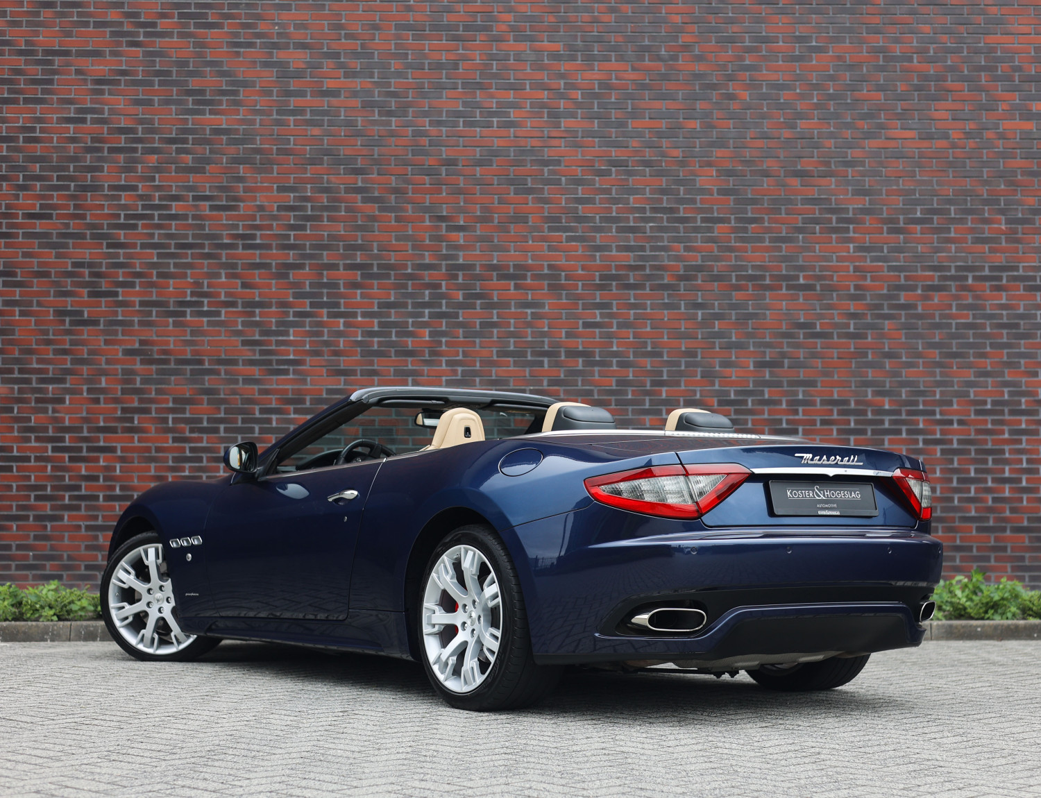 Maserati GranCabrio 4.7 Sport