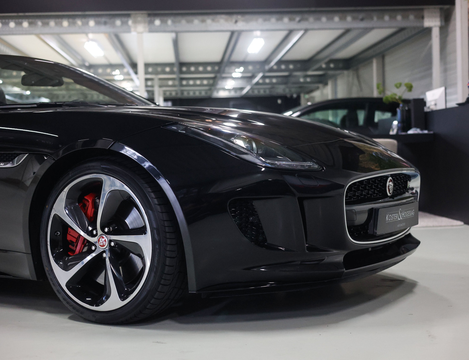 Jaguar F-Type 5.0 V8 R Convertible AWD