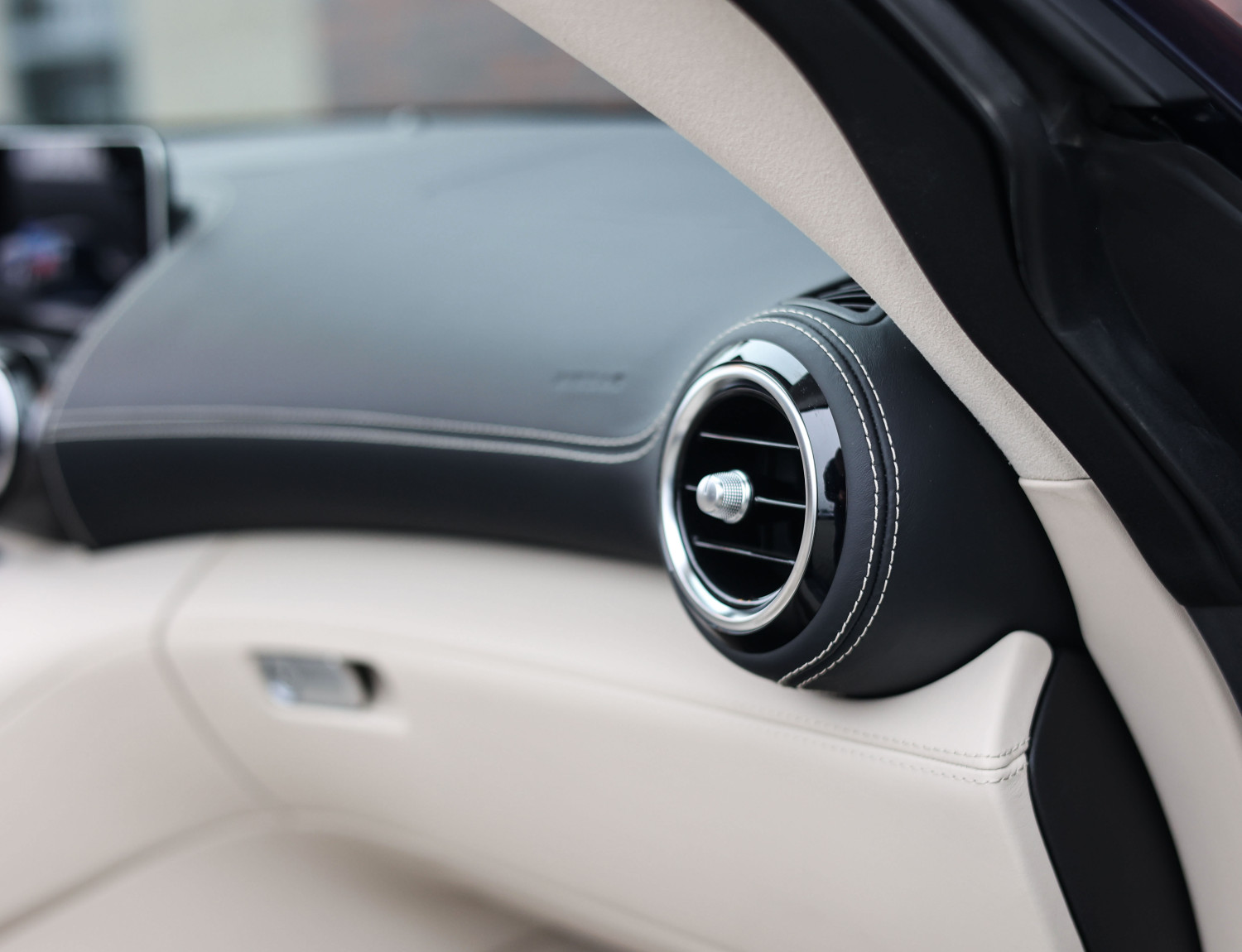 Mercedes-Benz AMG GT R Roadster