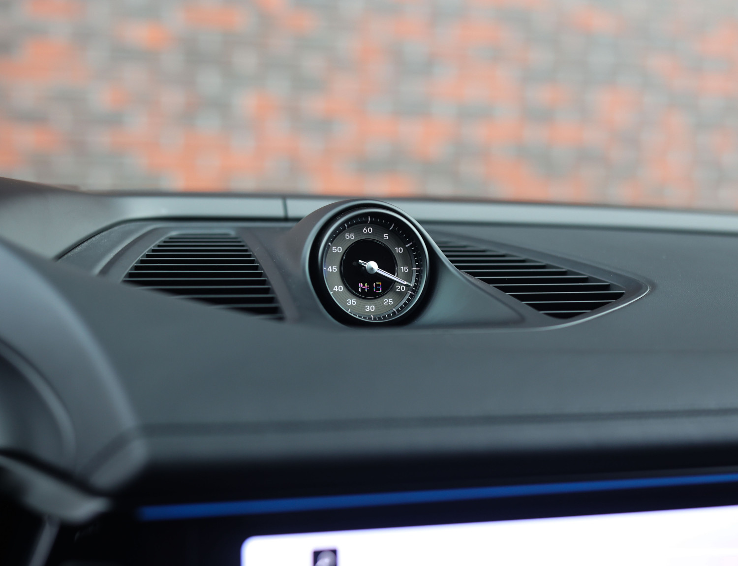 Porsche Macan Turbo 100 kWh