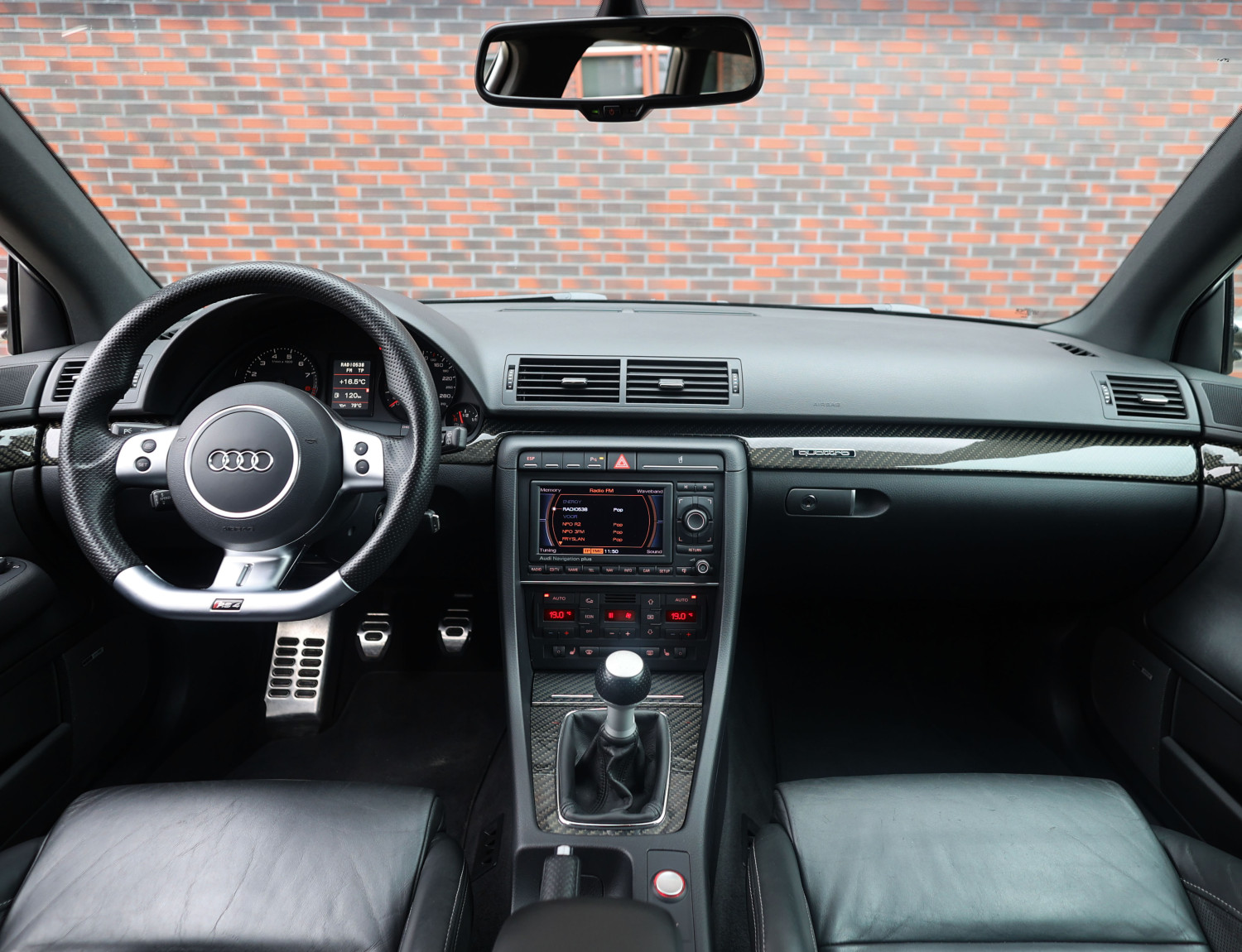 Audi RS4 Avant 4.2 FSI quattro