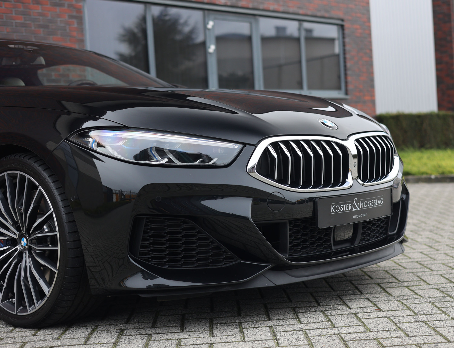 BMW 8 Serie M850i xDrive High Executive