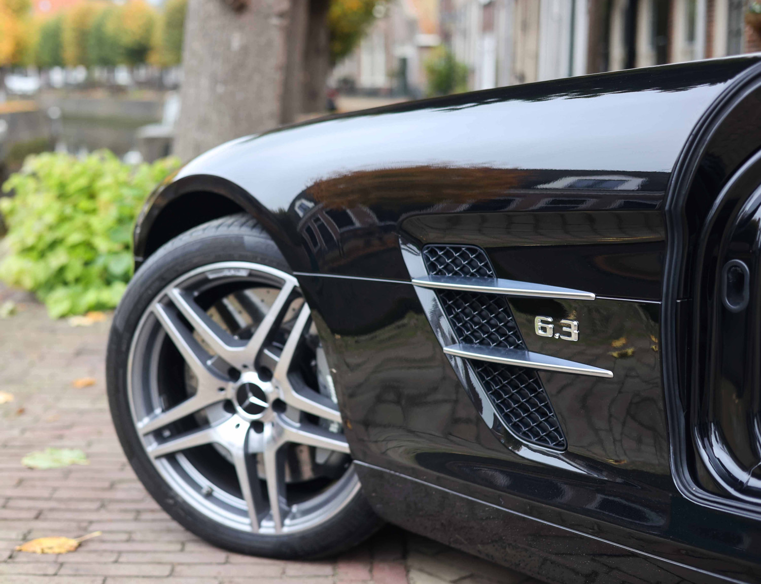 Mercedes-Benz SLS Coupé 6.3 AMG