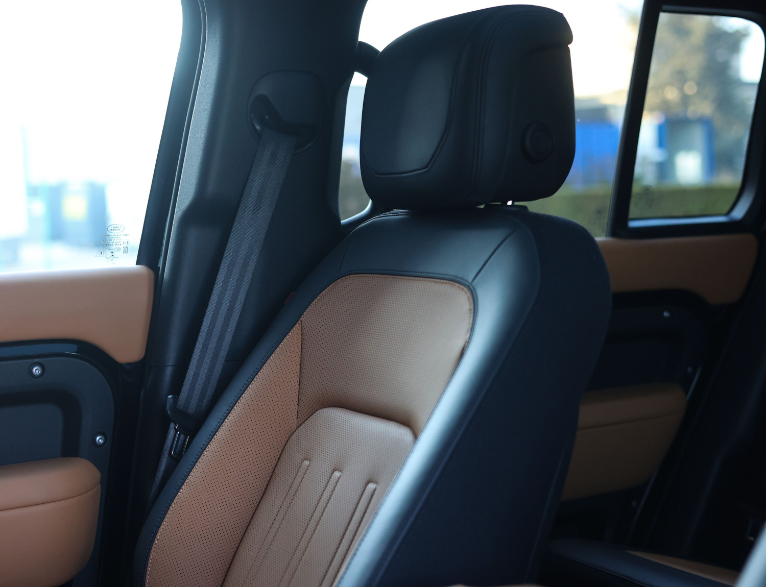 Land Rover Defender 110 P400e 110 X