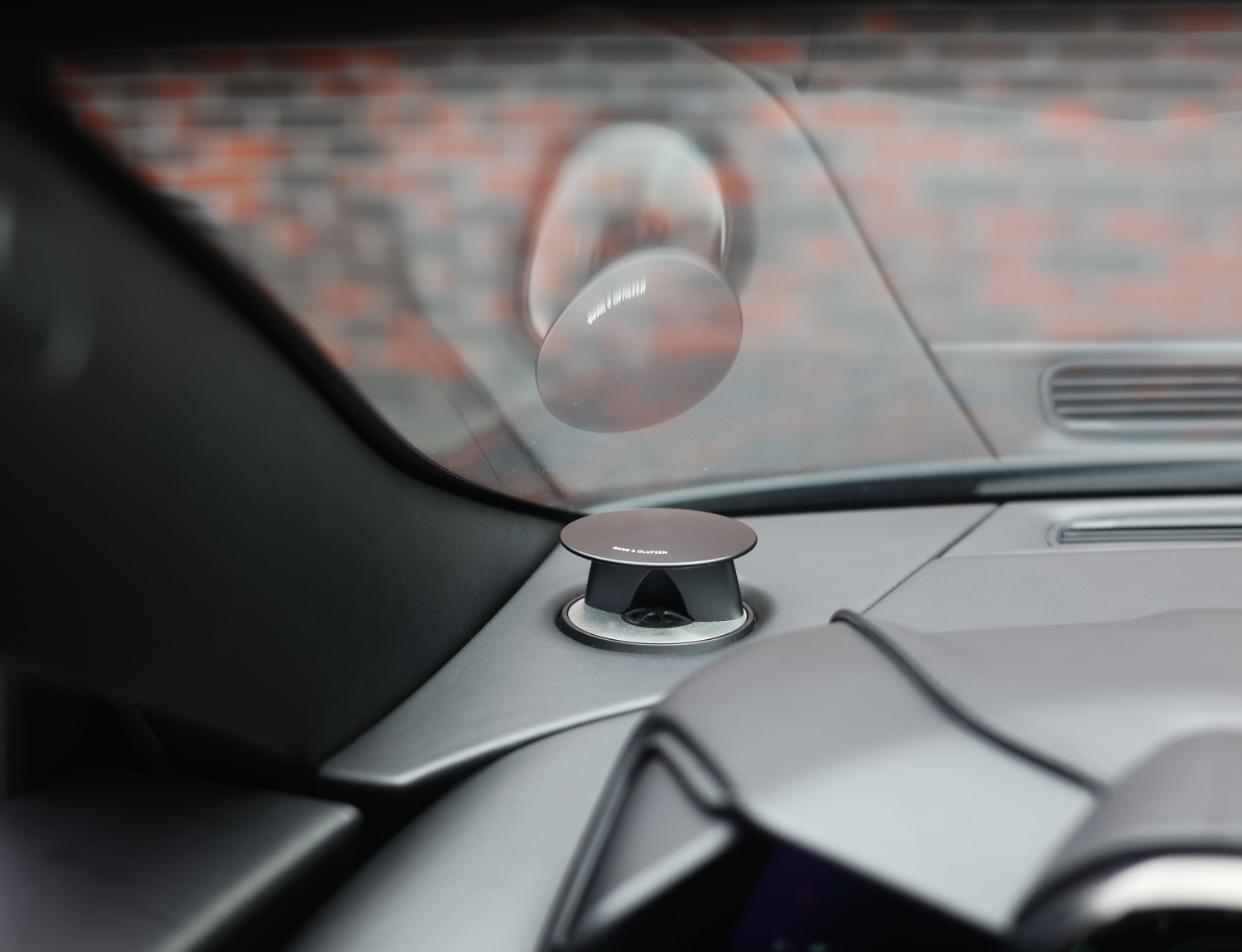 Aston Martin DBS 5.2 V12 Superleggera