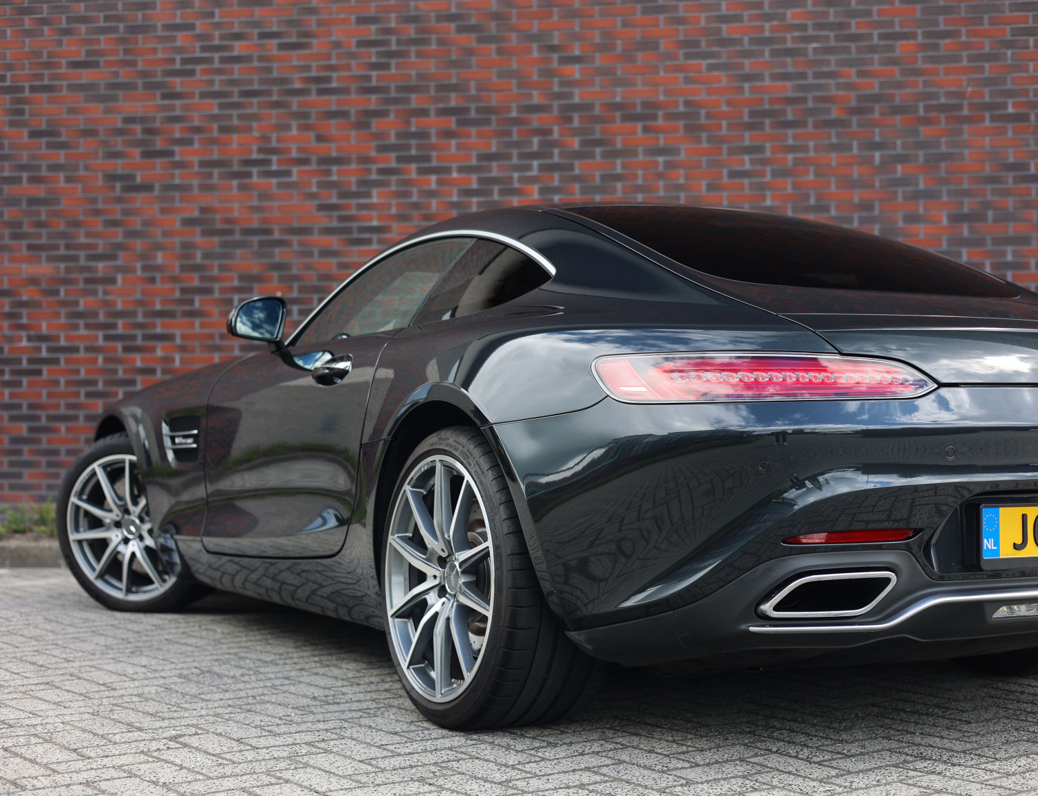 Mercedes-Benz AMG GT 4.0