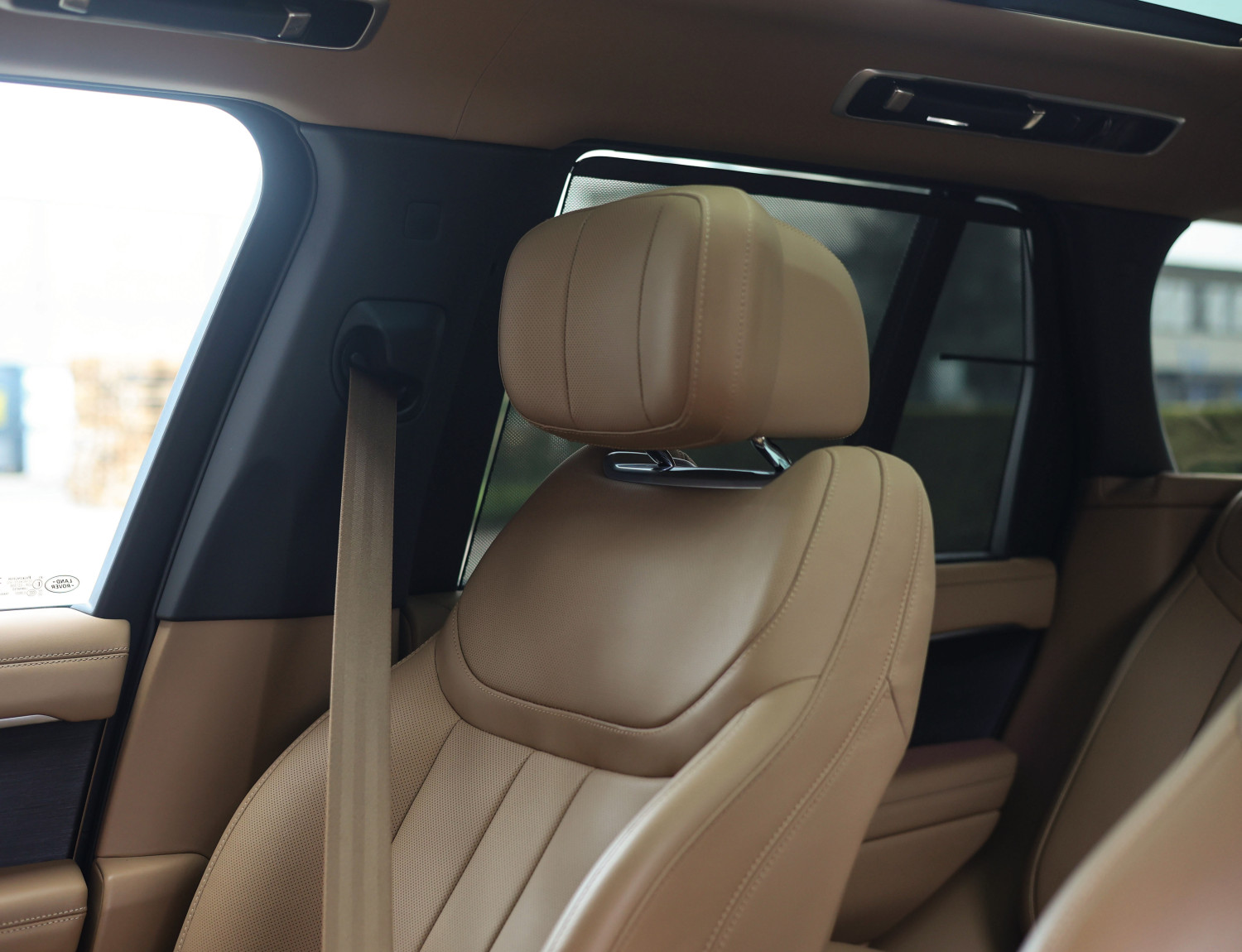 Land Rover Range Rover P550e Autobiography