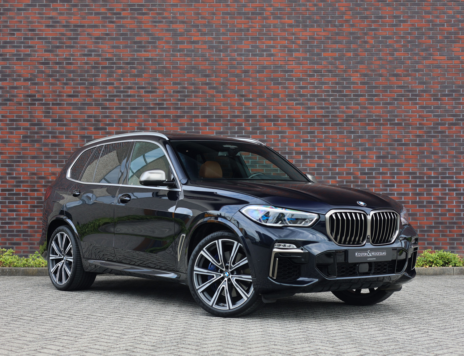 BMW X5 M50d High Executive BMW X5 M50d High Executive
