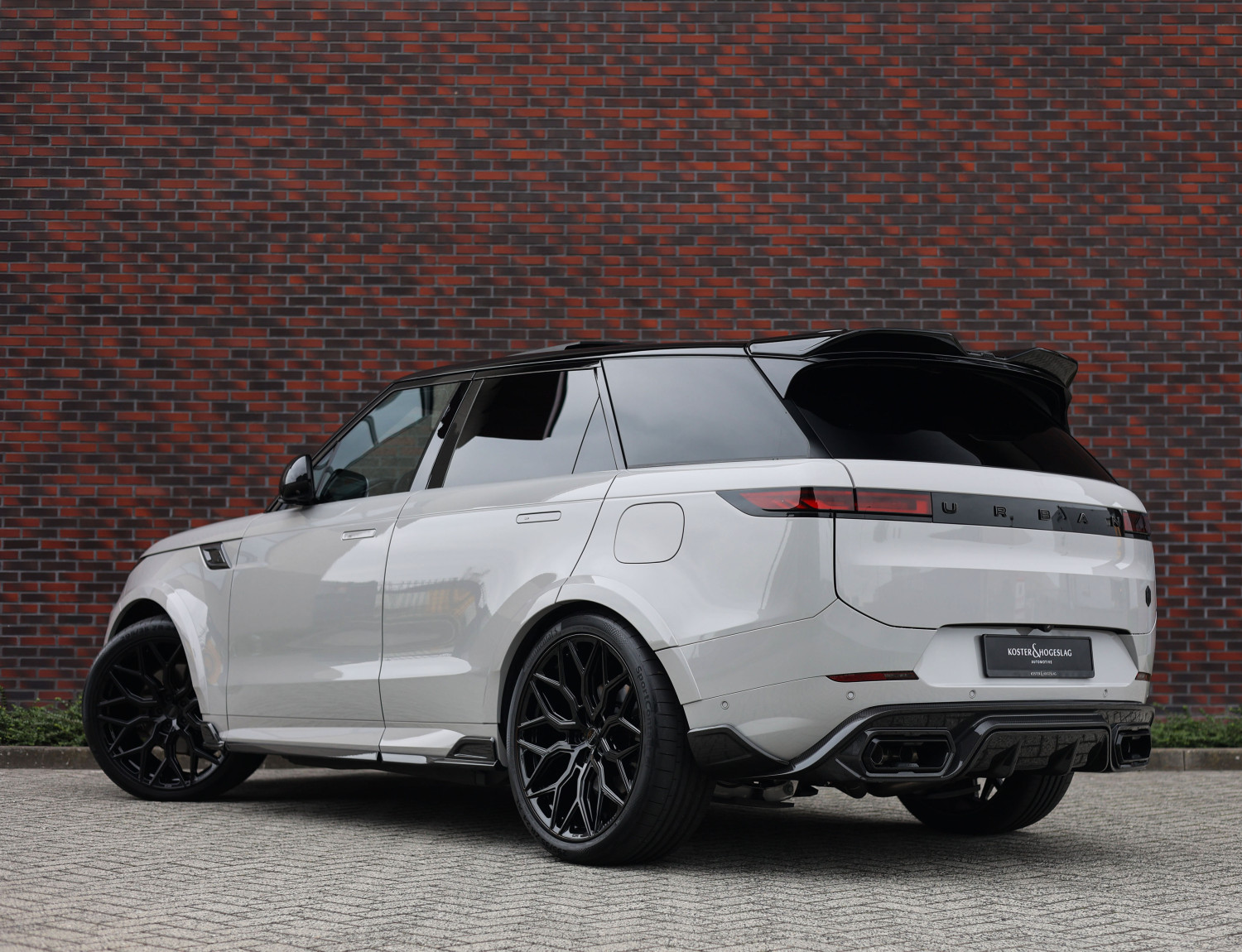 Land Rover Range Rover Sport P550e Autobiography Urban