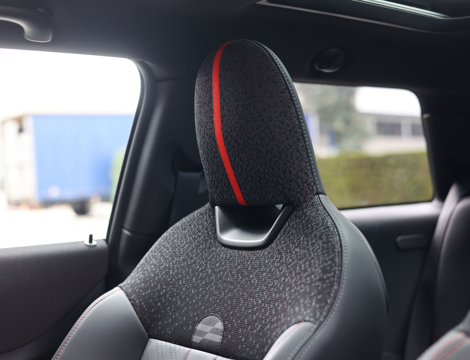 MINI Cooper John Cooper Works