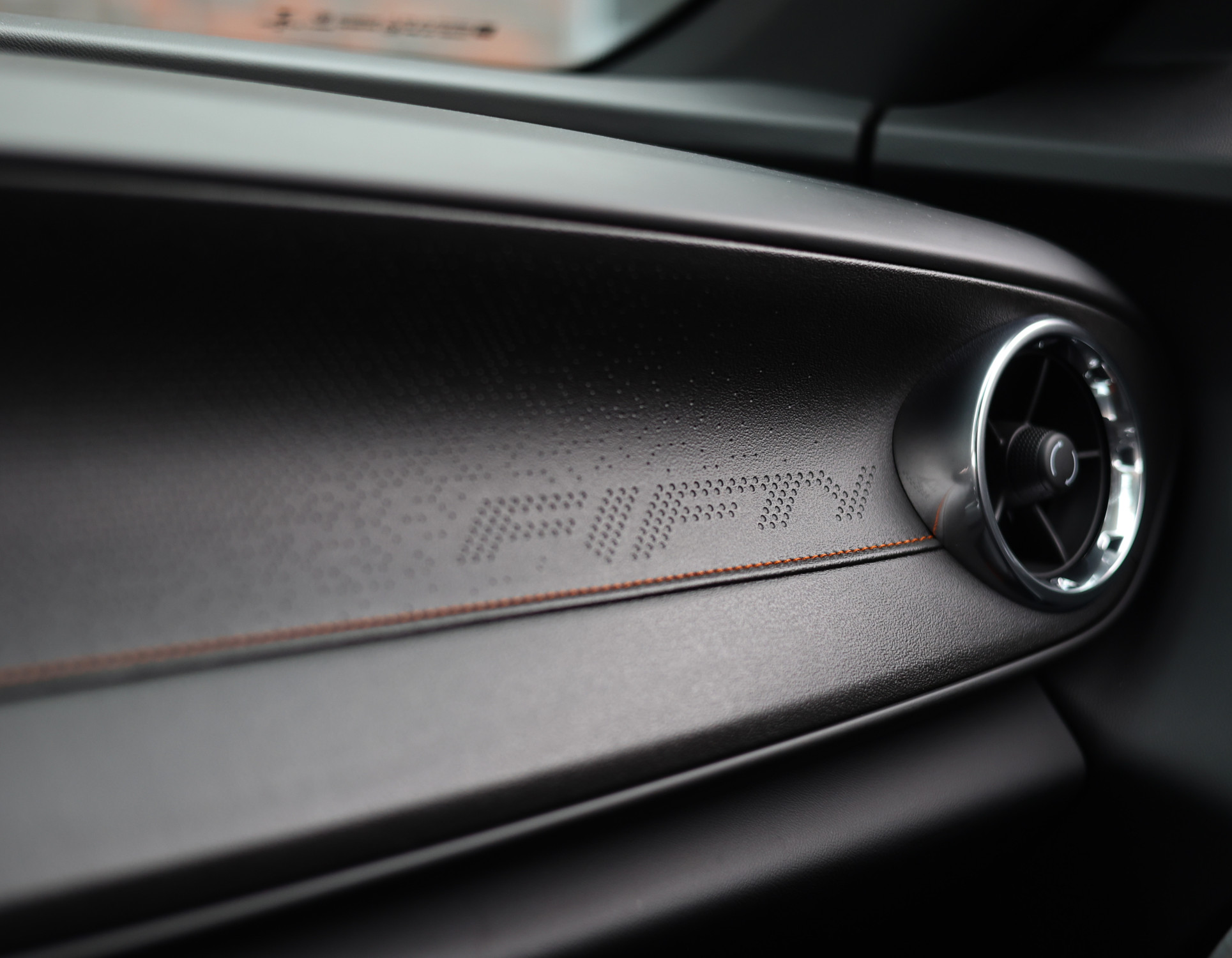 Chevrolet Camaro 6.2 V8 50th Anniversary Edition