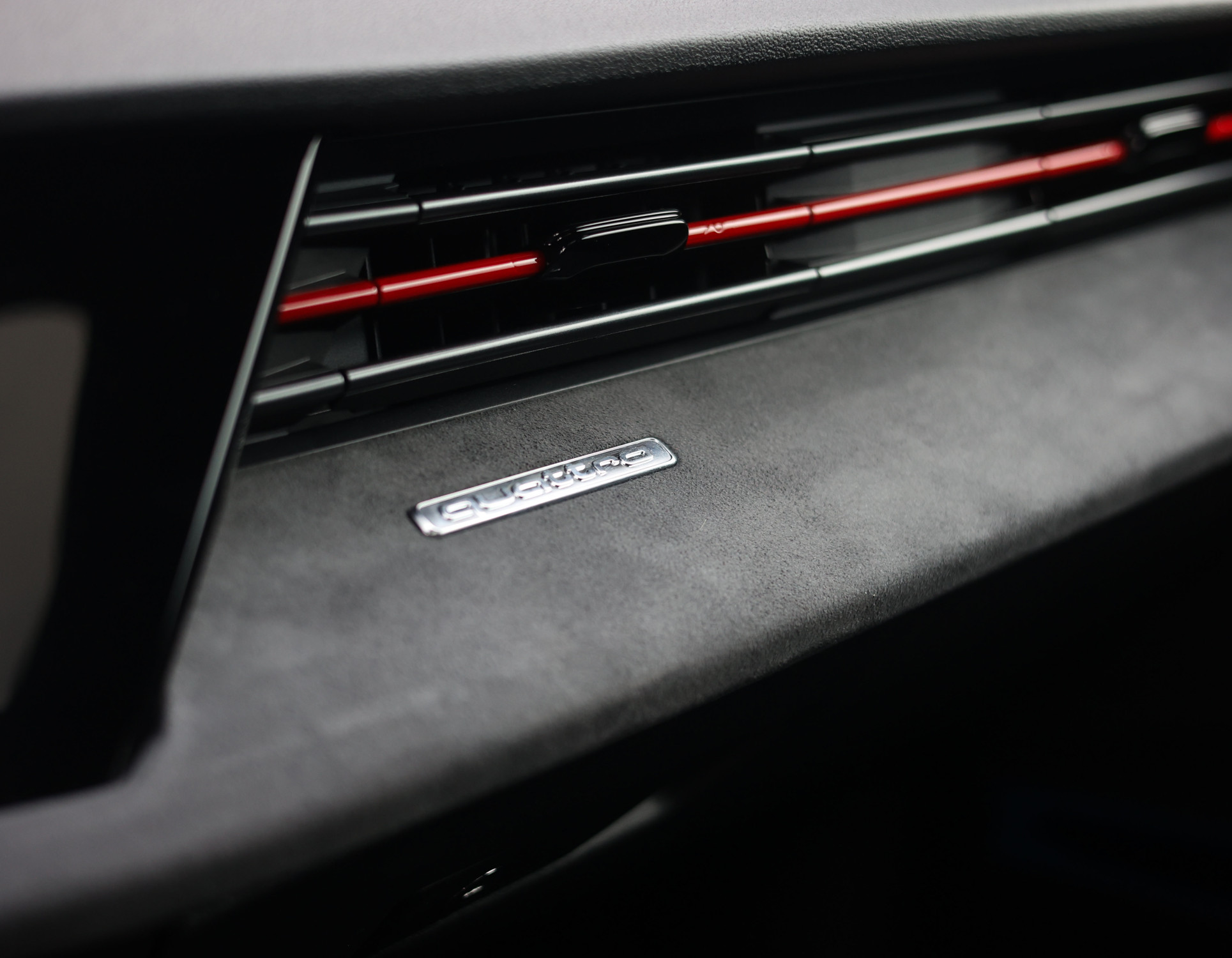 Audi RS3 Sportback 2.5 TFSI Quattro Audi RS3 Sportback 2.5 TFSI Quattro