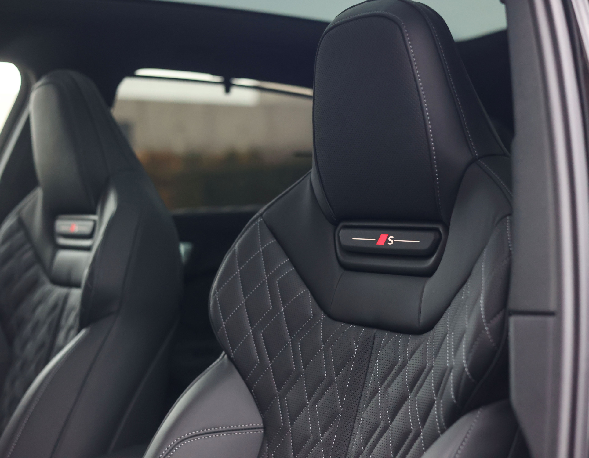 Audi A5 Avant e-hybrid Quattro S Competition