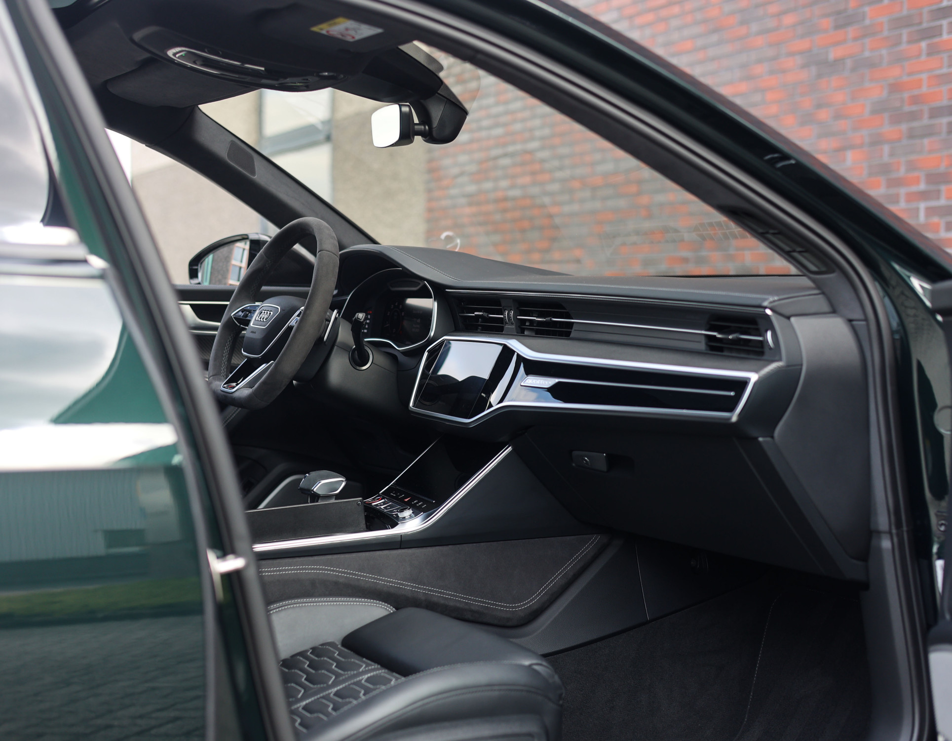 Audi RS6 Avant 4.0 TFSI quattro Audi RS6 Avant 4.0 TFSI quattro