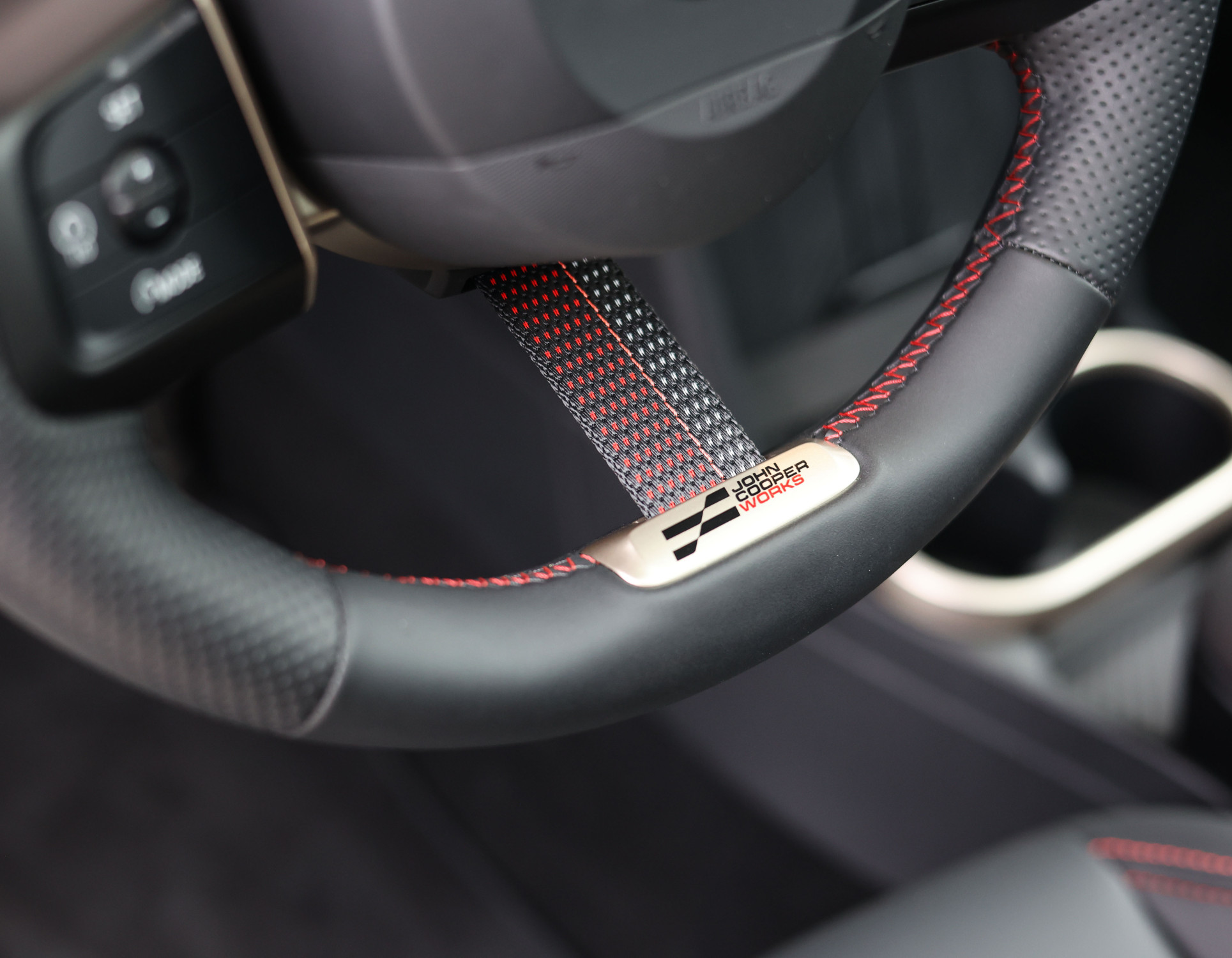 MINI Cooper John Cooper Works