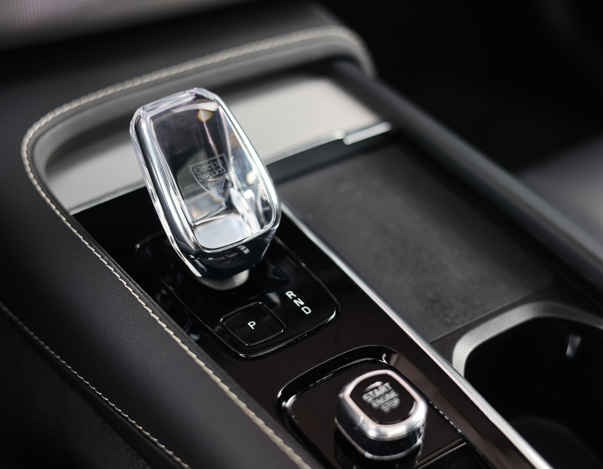 Volvo XC90 T8 AWD Ultimate Dark