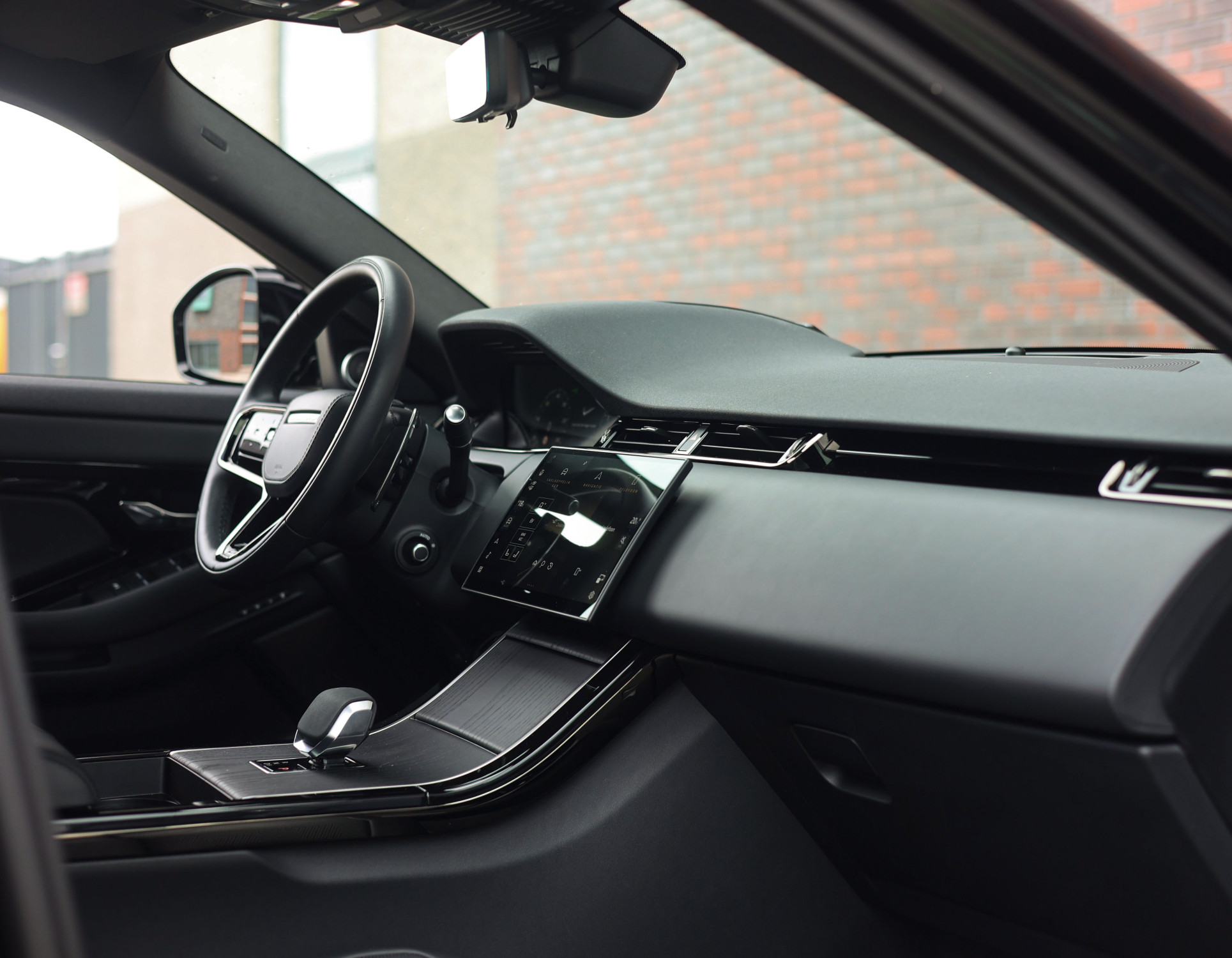 Land Rover Range Rover Evoque P300e Dynamic HSE