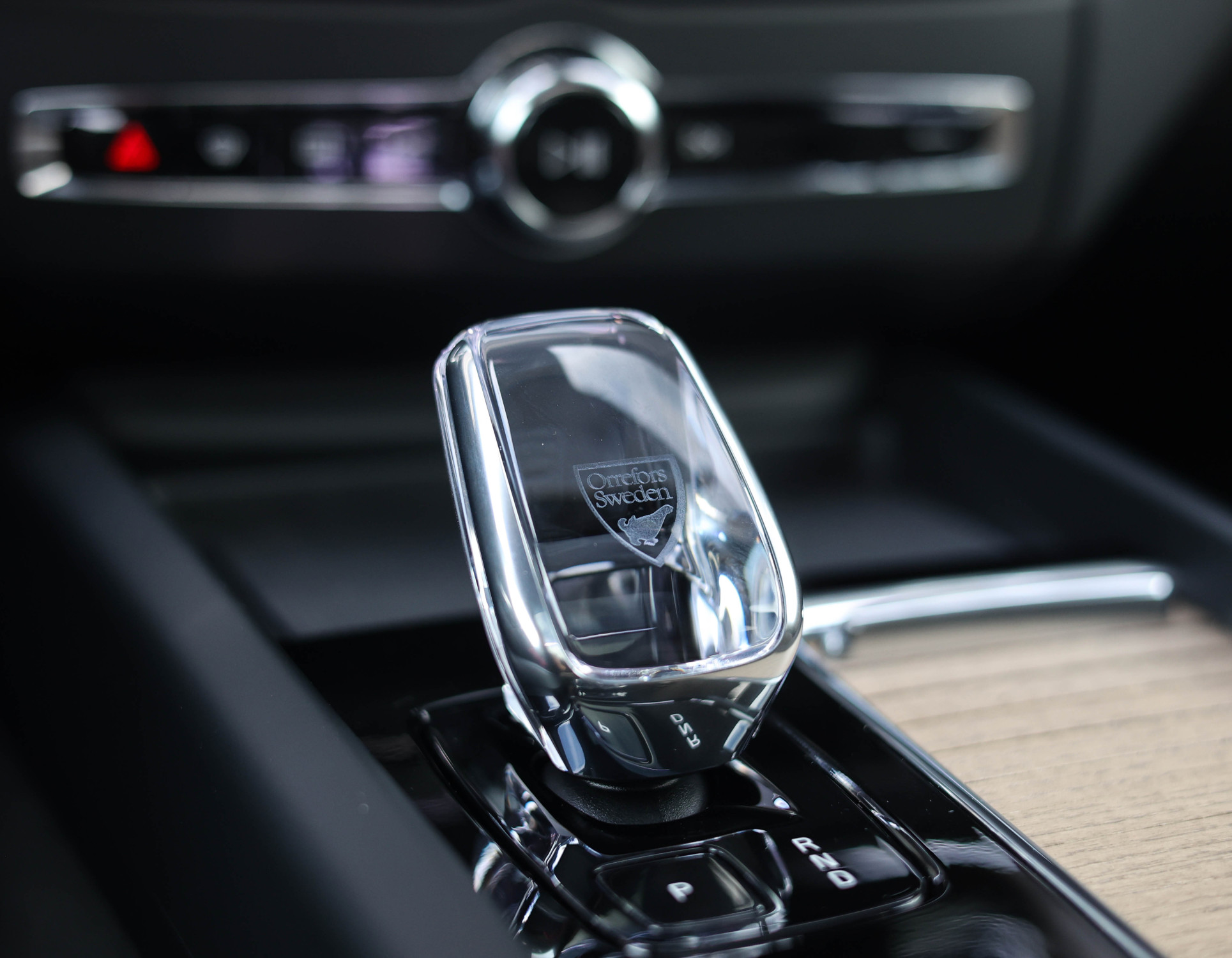 Volvo XC60 T6 AWD Ultra Dark