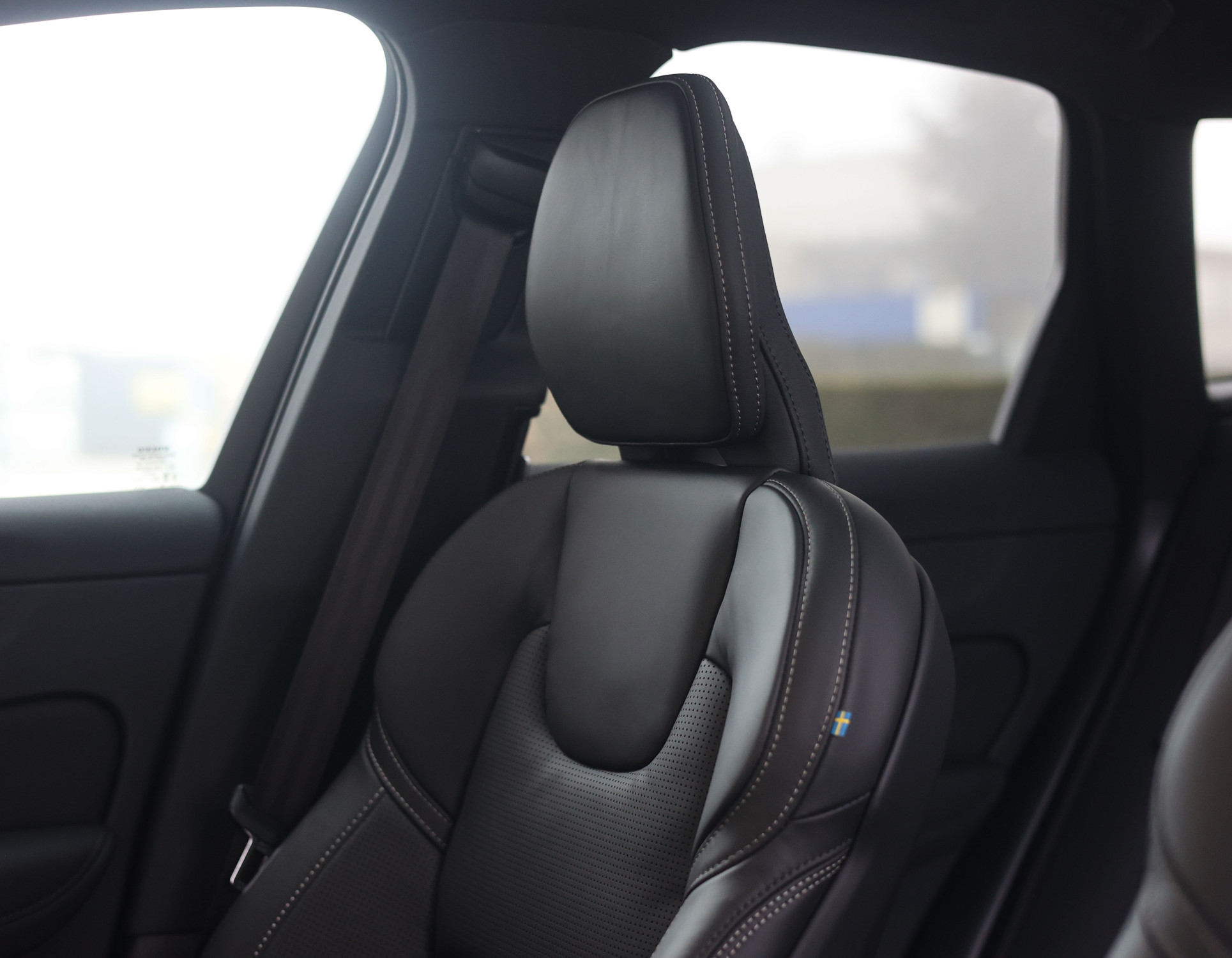 Volvo XC60 T8 AWD Ultra Black Edition