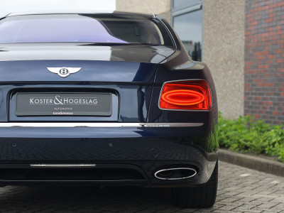 Bentley Flying Spur 6.0 W12