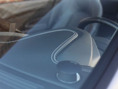 Aston Martin Vanquish Volante 6.0 V12 Touchtronic 2+2