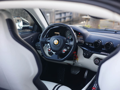 Ferrari F12 6.3 Berlinetta HELE