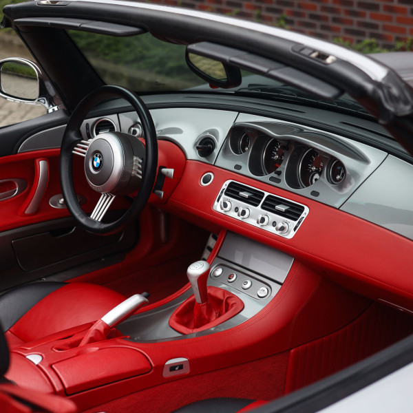 BMW Z8 5.0