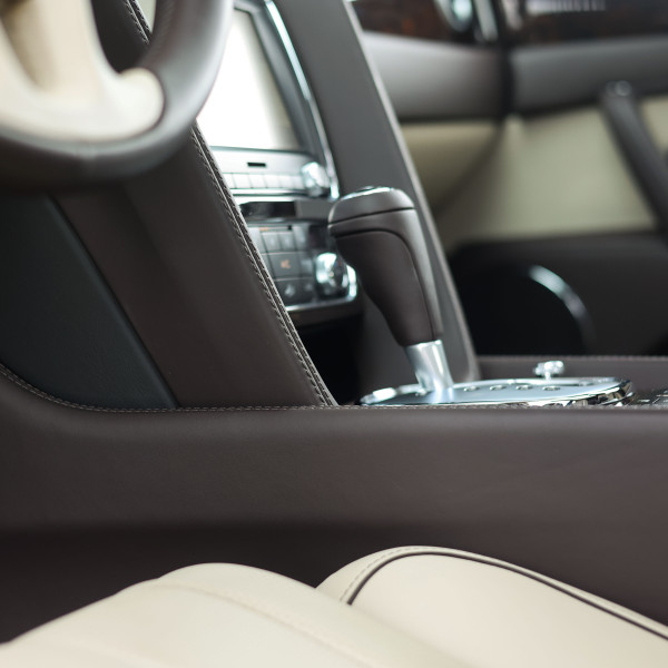 Bentley Flying Spur 6.0 W12