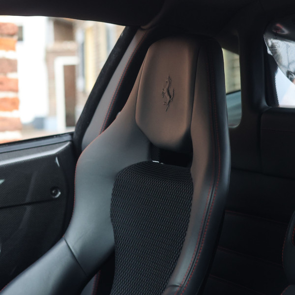 Ferrari 430 Scuderia 4.3 V8