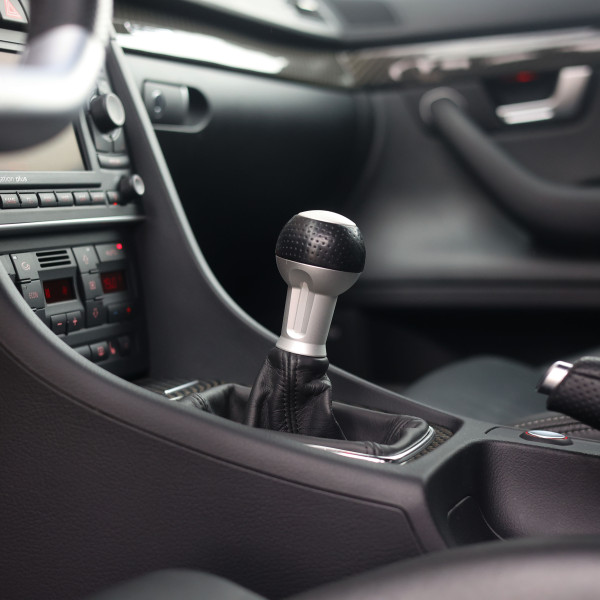 Audi RS4 Avant 4.2 FSI quattro