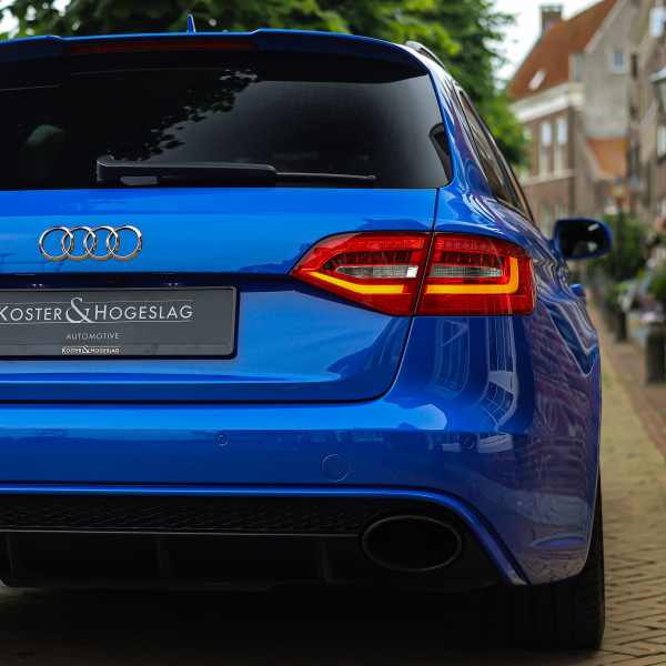 Audi RS4 Avant 4.2 FSI Quattro