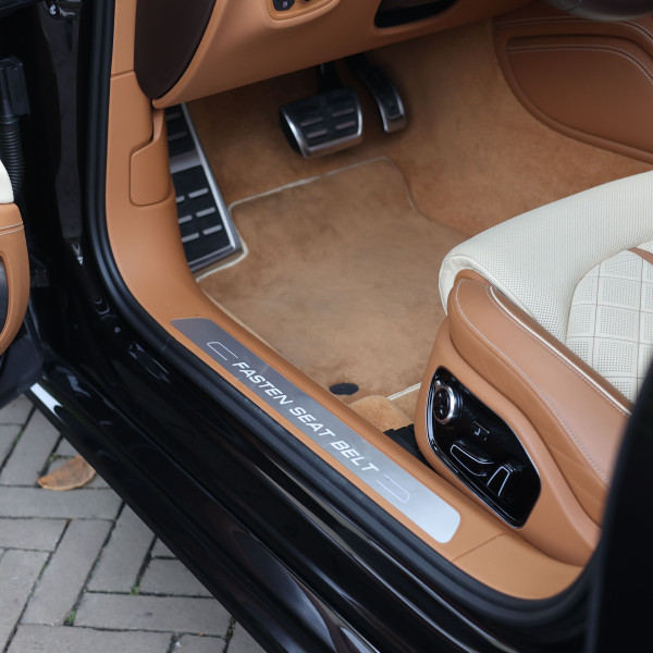 Audi S8 Plus 4.0 TFSI Quattro